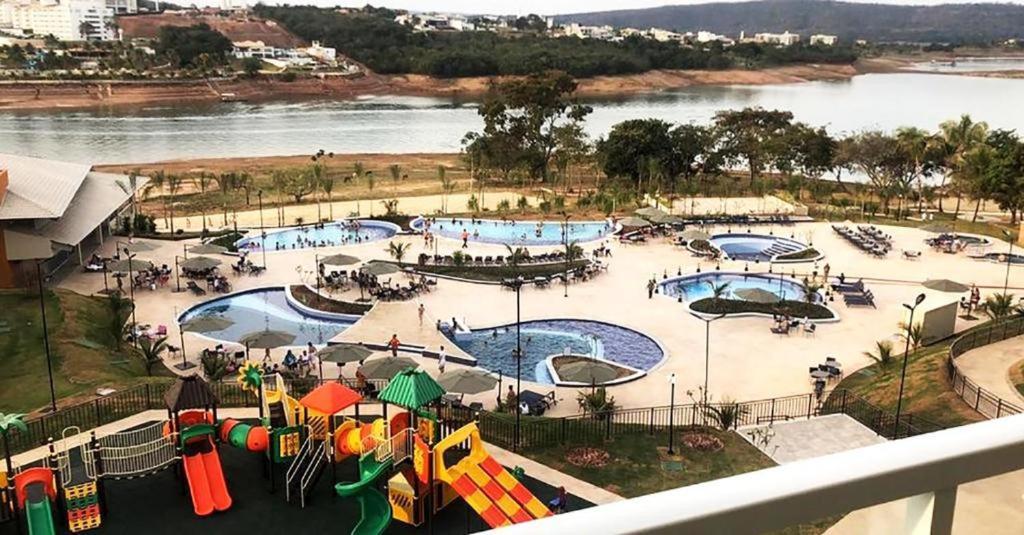 Resort Praias Do Lago カルダス・ノバス エクステリア 写真